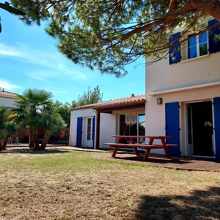 Maison Familiale Avec Piscine Chauffee